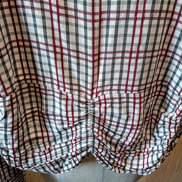 ZARA Long Sleeve Ruched Cropped Blouse - Picture 3 of 7